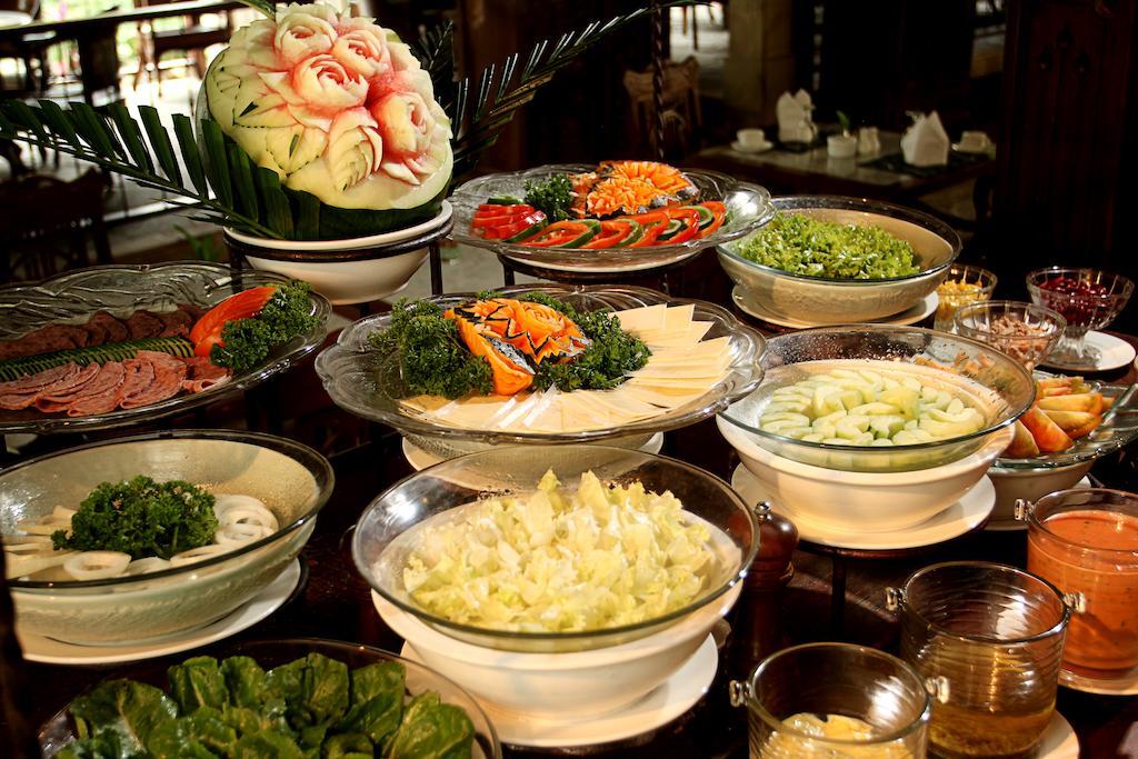 Laras Asri Resort & Spa Salatiga Ngoại thất bức ảnh